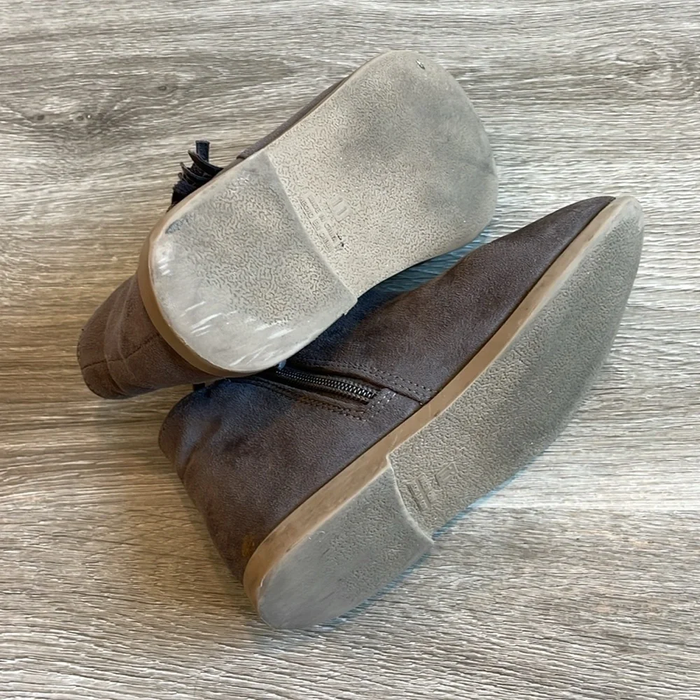 Old Navy toddler girls gray ankle boots